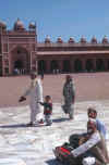 248 Fatehpur Sikri IN - palazzo.jpg (353938 byte)